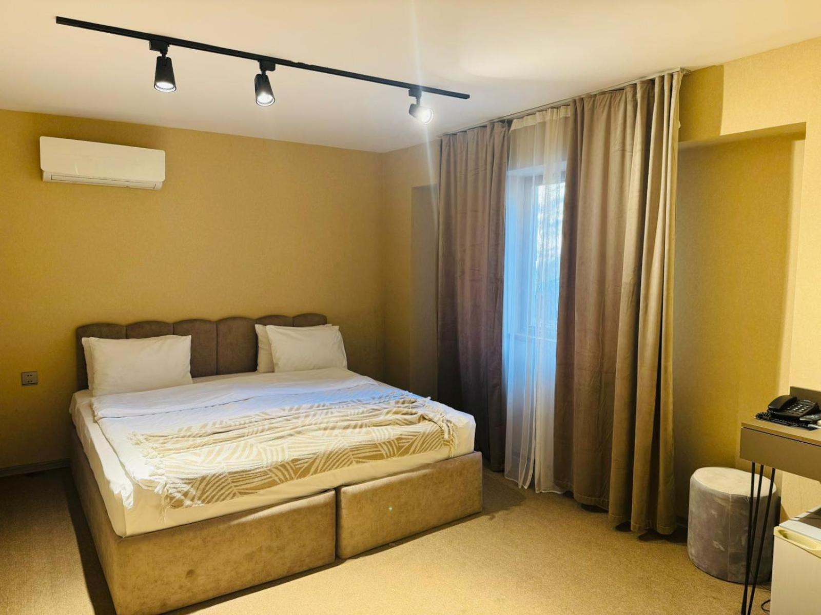 Dastan Hotel Баку Экстерьер фото